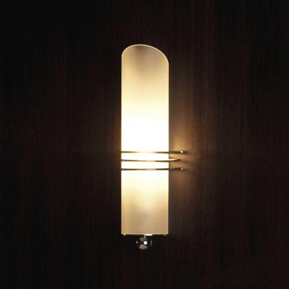Italux Sieninis šviestuvas MB977-1A