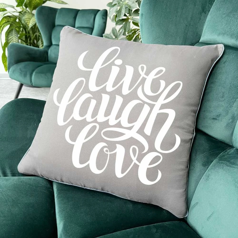 Dekoratyvinė pagalvėlė "Live, Laugh, Love"