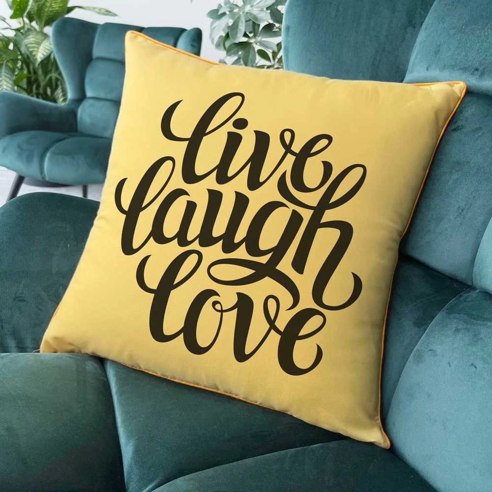 Dekoratyvinė pagalvėlė "Live, Laugh, Love"