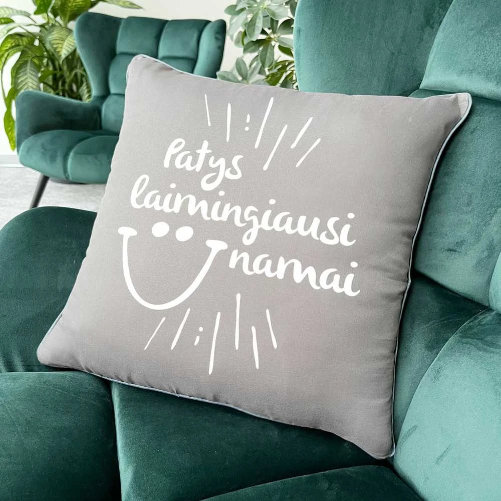 Dekoratyvinė pagalvėlė "Patys laimingiausi namai"