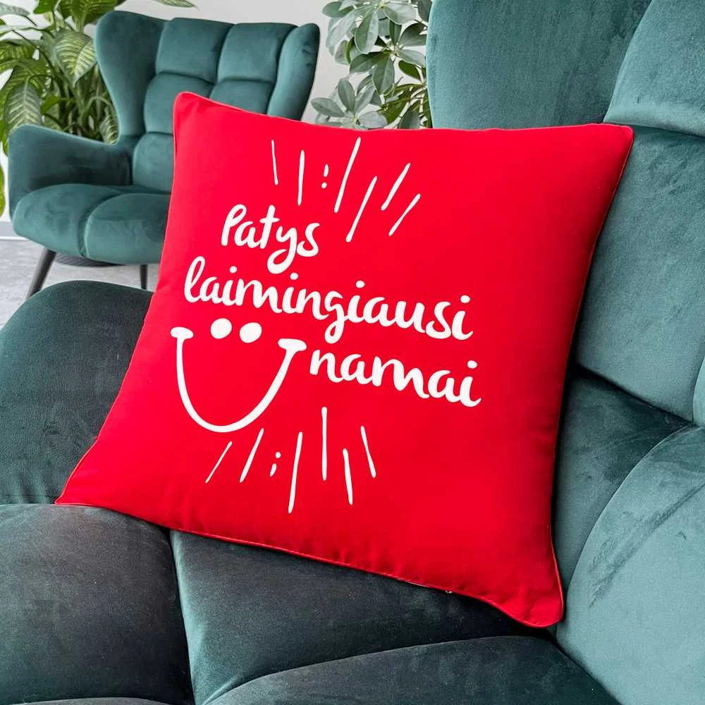 Dekoratyvinė pagalvėlė "Patys laimingiausi namai"