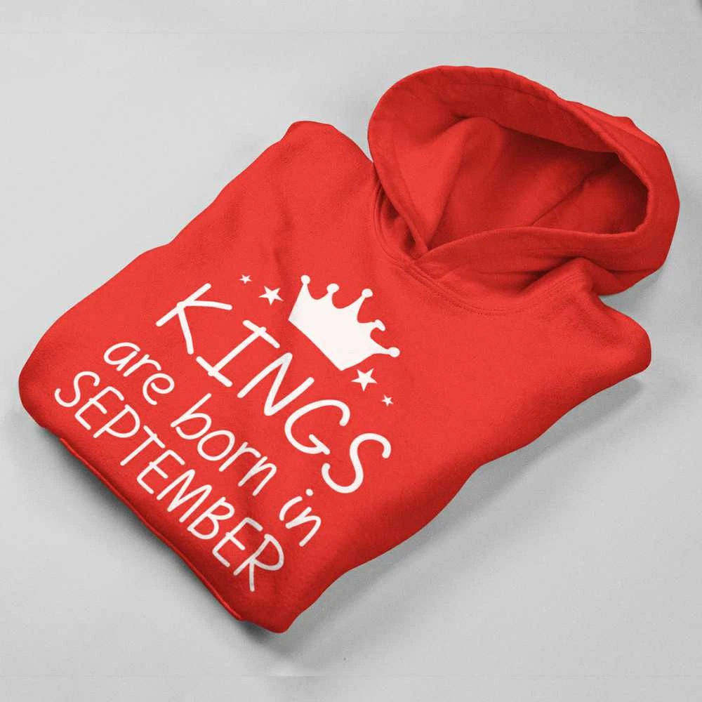 Džemperis "Kings are born" su Jūsų pasirinktu mėnesiu