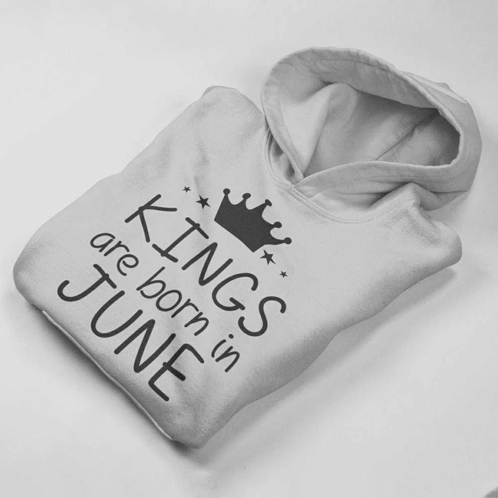 Džemperis "Kings are born" su Jūsų pasirinktu mėnesiu