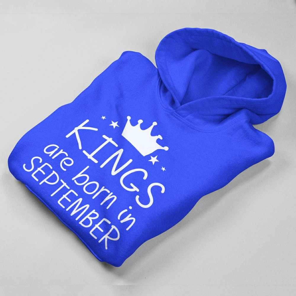 Džemperis "Kings are born" su Jūsų pasirinktu mėnesiu