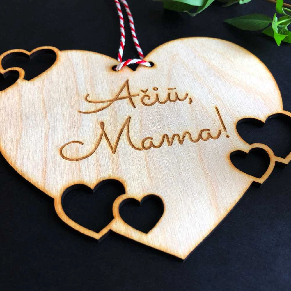 Graviruota medinė lentelė "Ačiū, mama!"