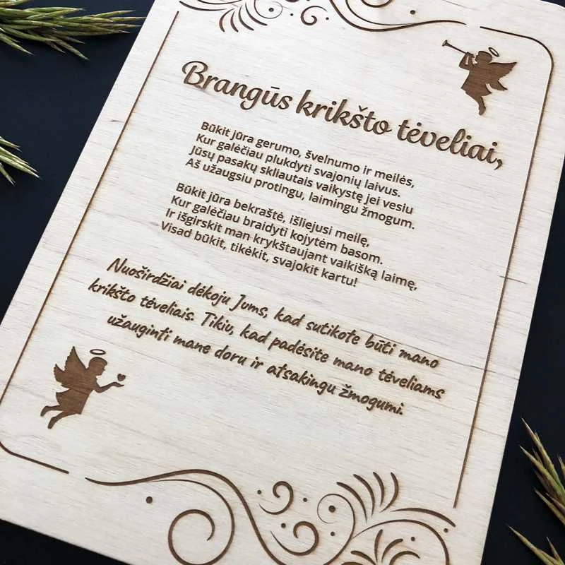 Graviruota medinė lentelė "Krikšto tėveliams"