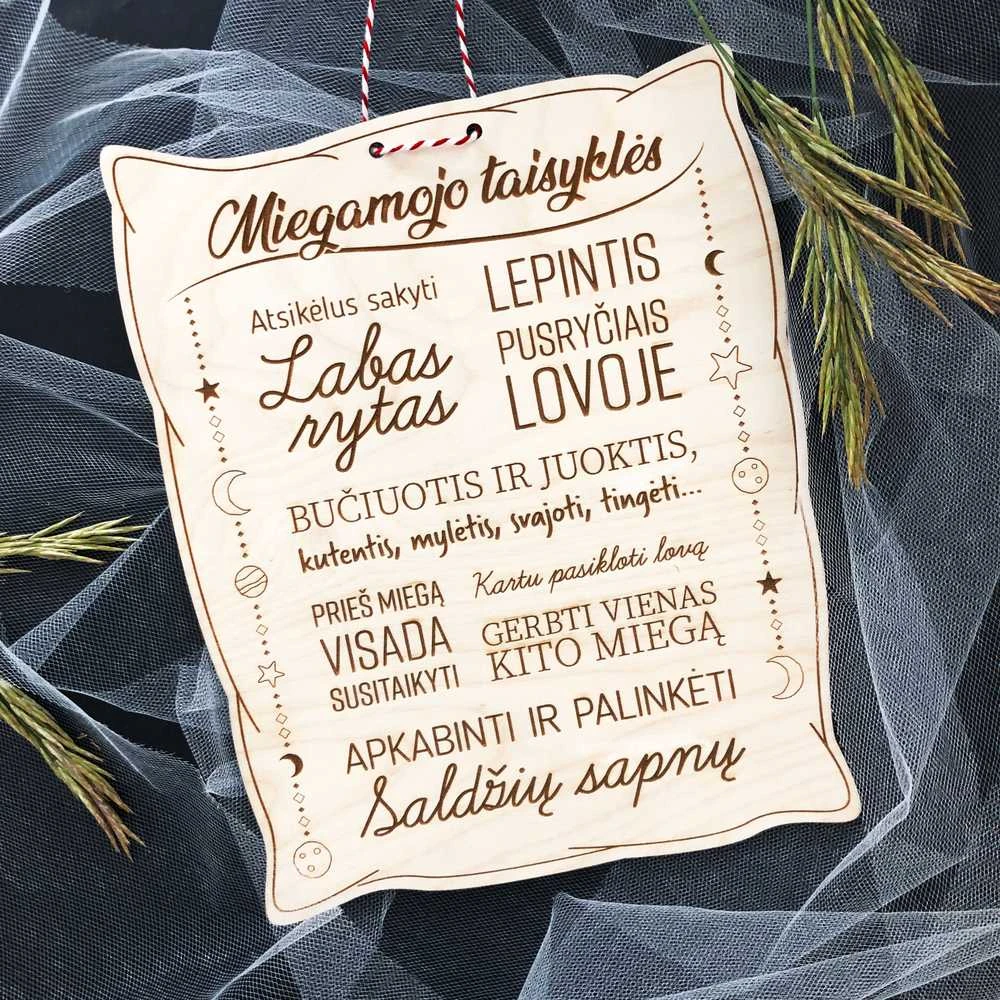 Graviruota medinė lentelė "Miegamojo taisyklės"