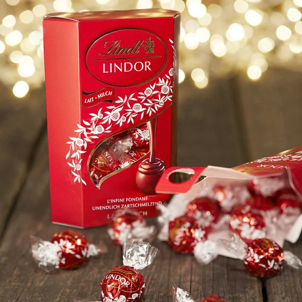 "LINDT LINDOR" pieninio šokolado rutuliukai, 200g