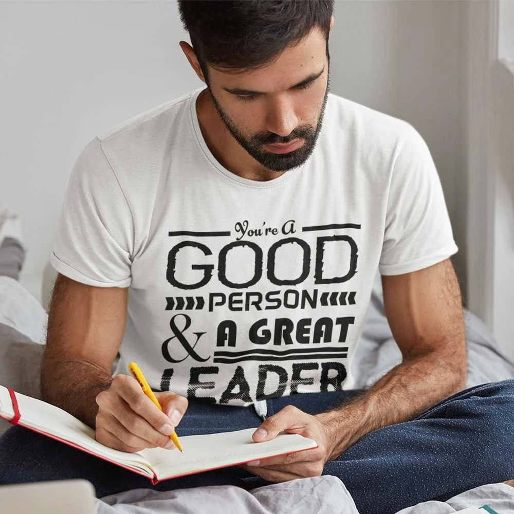 Marškinėliai "A Great Leader"