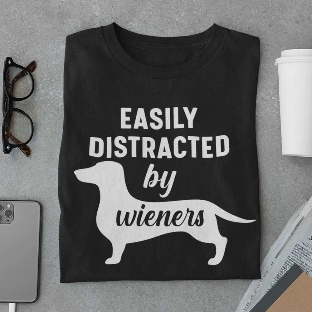 Marškinėliai "Easily distracted by wieners"