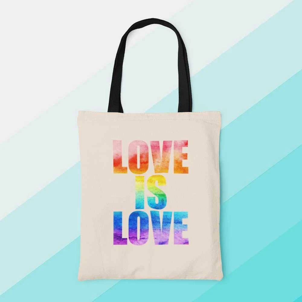 Medžiaginis maišelis "Love is love"