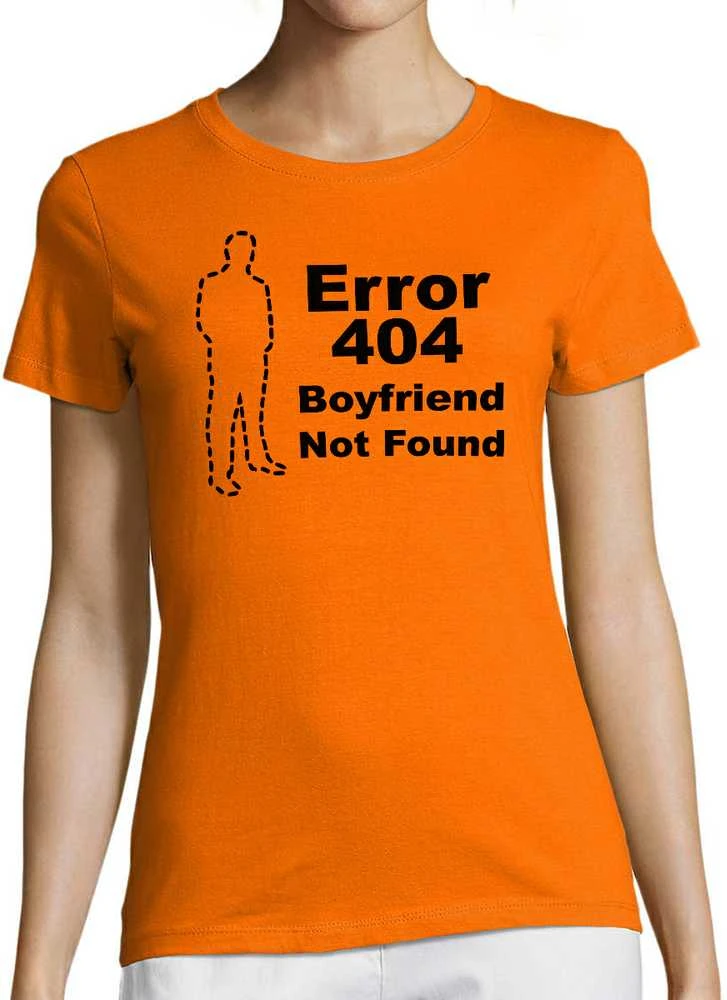 Moteriški marškinėliai "Boyfriend not found"