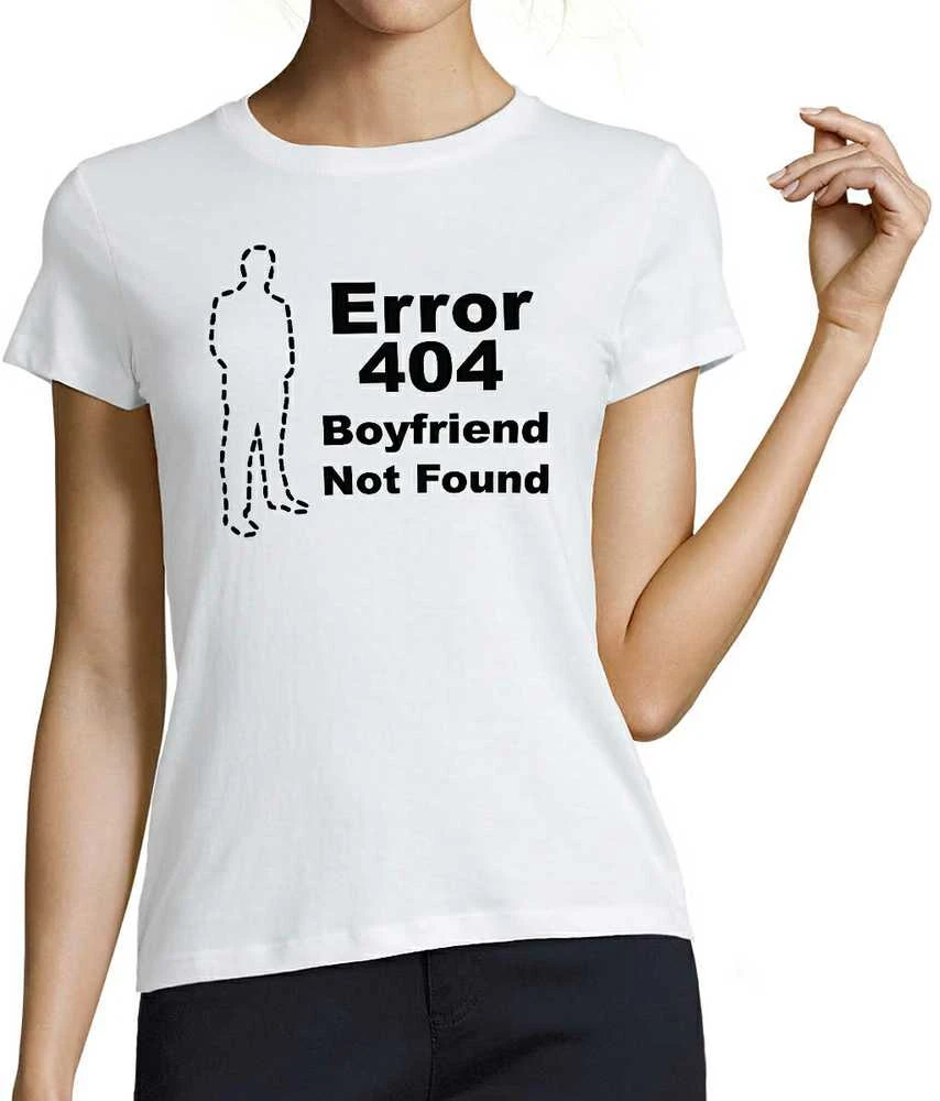 Moteriški marškinėliai "Boyfriend not found"