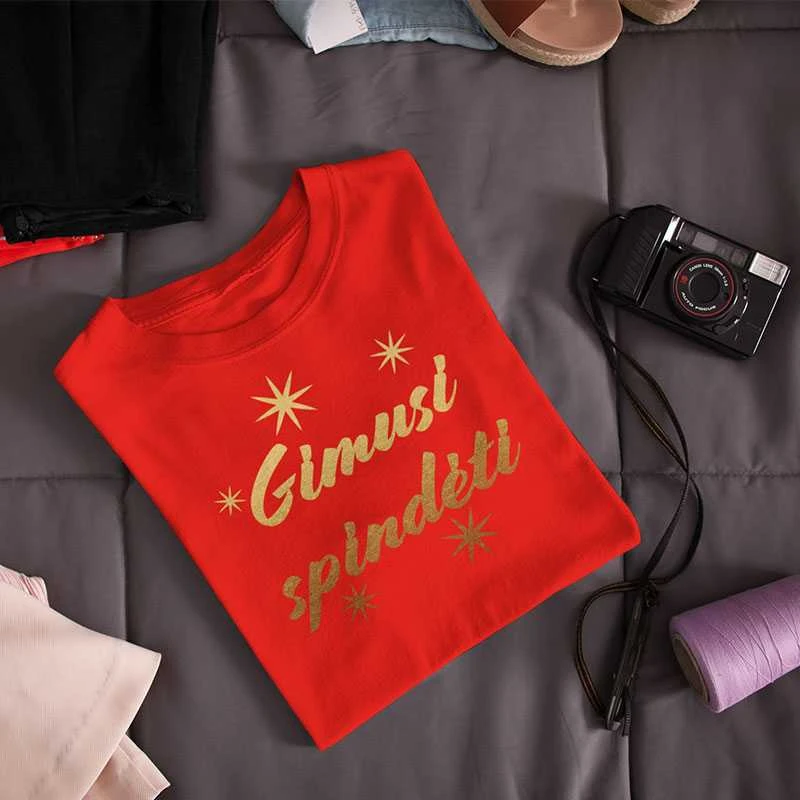 Moteriški marškinėliai "Gimusi spindėti"