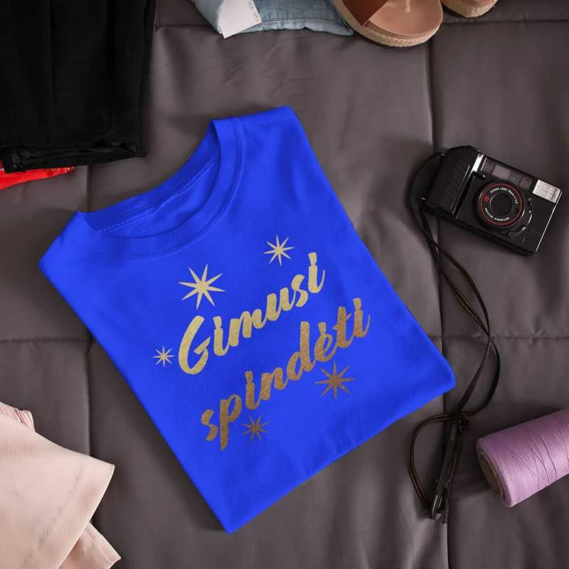Moteriški marškinėliai "Gimusi spindėti"