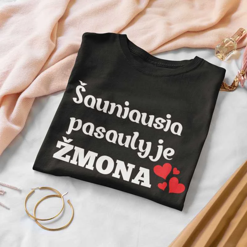 Moteriški marškinėliai "Šauniausia pasaulyje žmona"