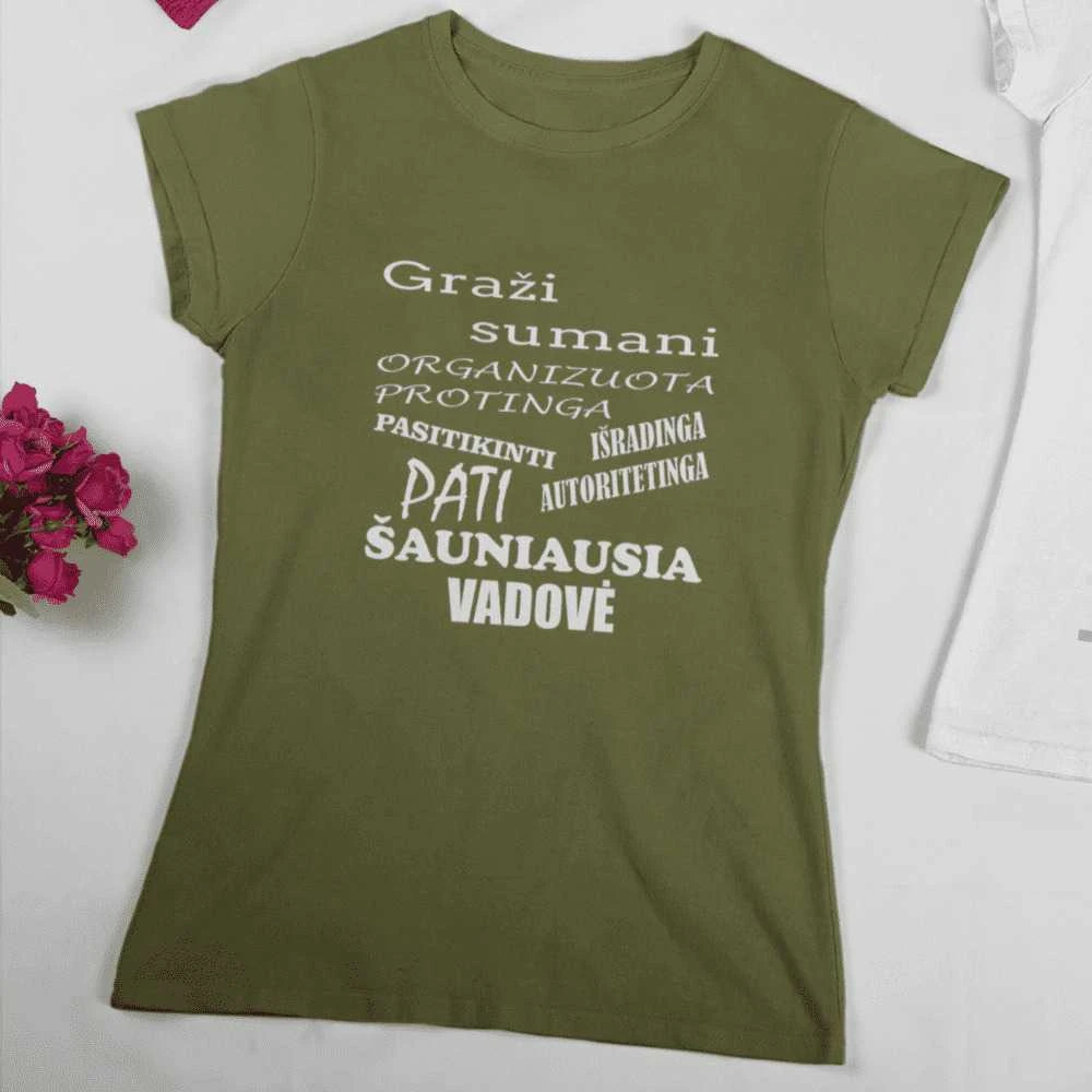 Moteriški marškinėliai "Šauniausia vadovė"