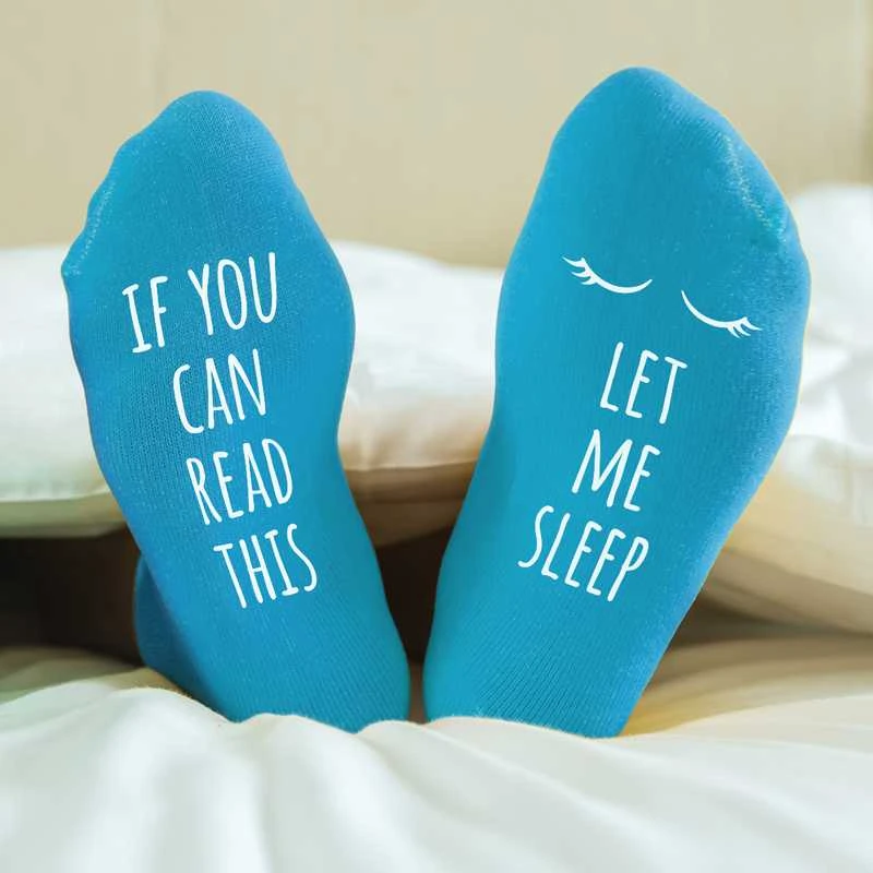 Moteriškos kojinės su spauda ant padų "Let me sleep"