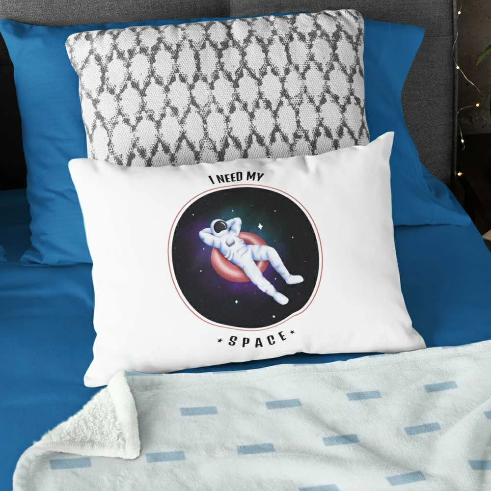 Pagalvės užvalkalas "I need my space"