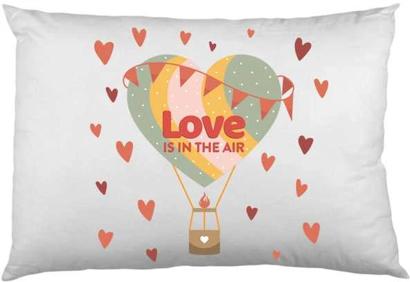Pagalvės užvalkalas "Love is in the air"