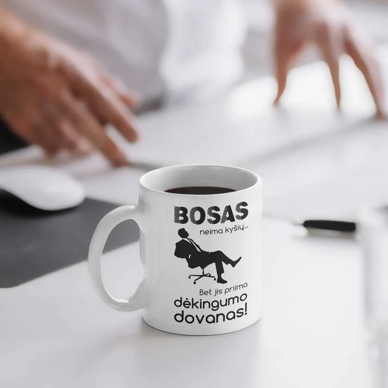 Puodelis "Bosas neima kyšių"