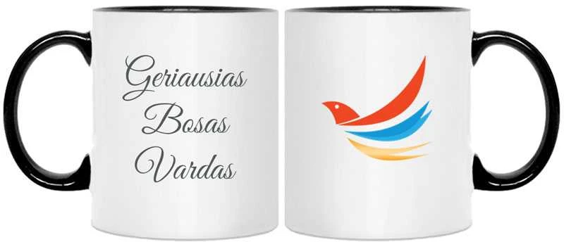 Puodelis su įmonės logotipu ir boso vardu