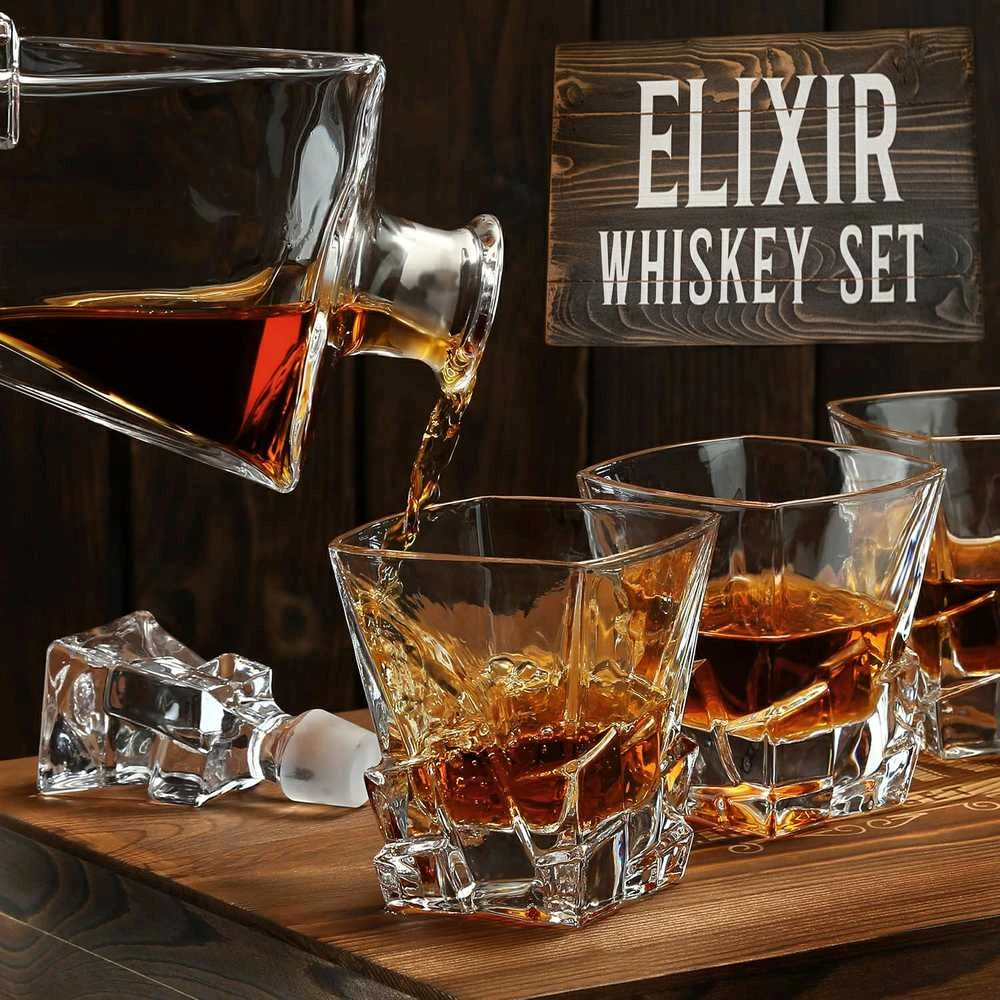 Viskio rinkinys medinėje dėžutėje "ELIXIR"