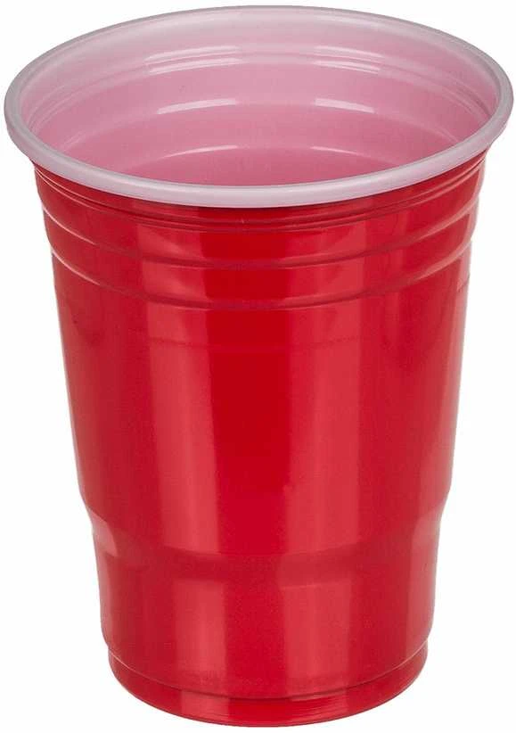 Žaidimas "Beer pong"