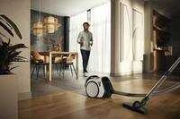 Miele Boost CX1 Parquet PowerLine cikloninis dulkių siurblys su Twister antgaliu