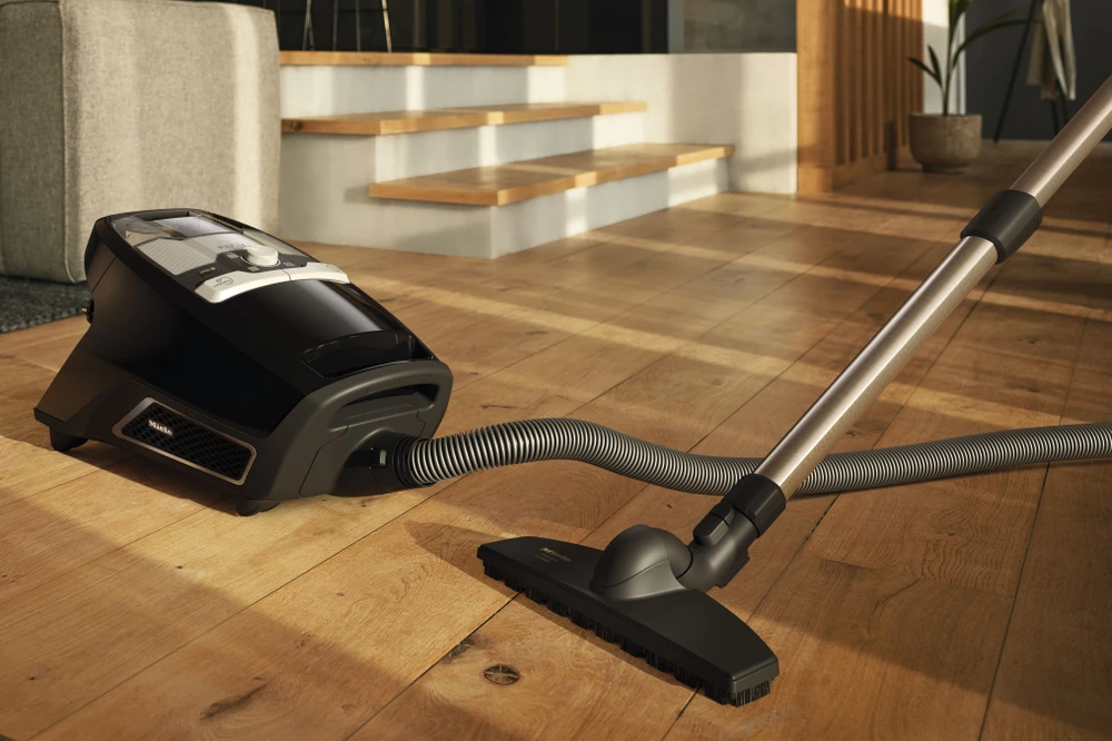 Dulkių siurblys Miele Blizzard CX1 Flex Parquet Obsidian juodas