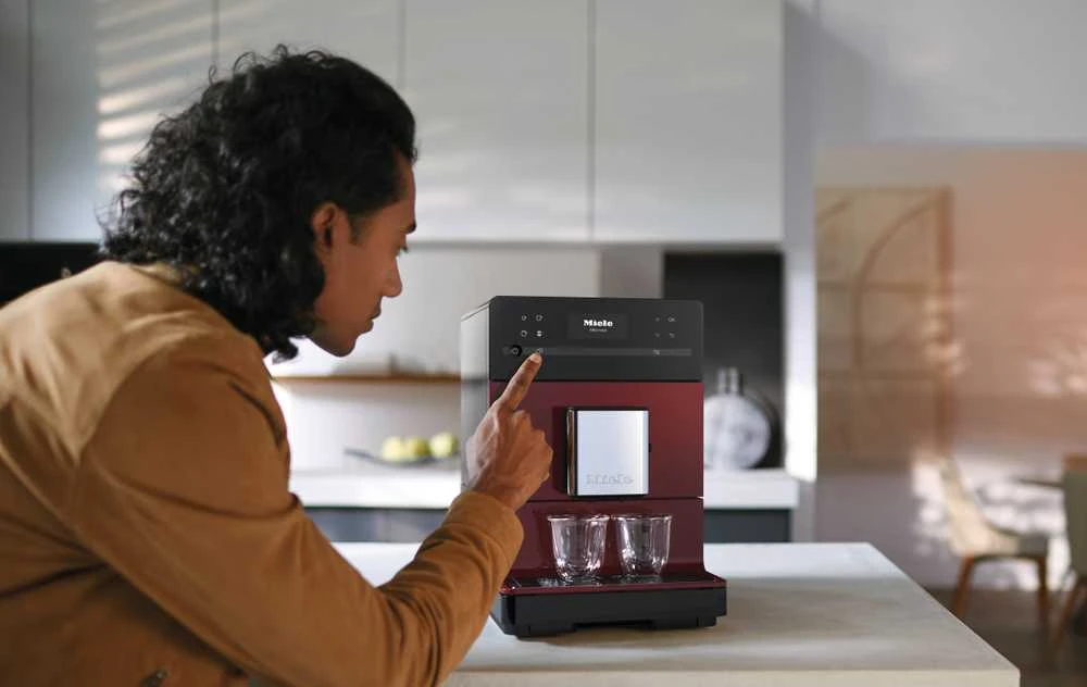 Kavos aparatas MIELE CM 5310 tayberry red