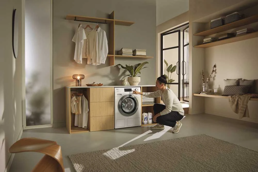 Skalbimo mašina Miele WEI895 WCS 125 Gala Edition