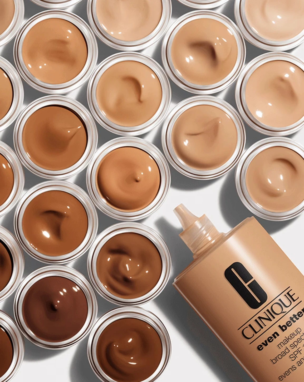 Odos atspalvį koreguojantis makiažo pagrindas Clinique Even Better™ Makeup su SPF15, 30 ml | spalva: CN 70 Vanilla aprašymas - Prekės nuotrauka