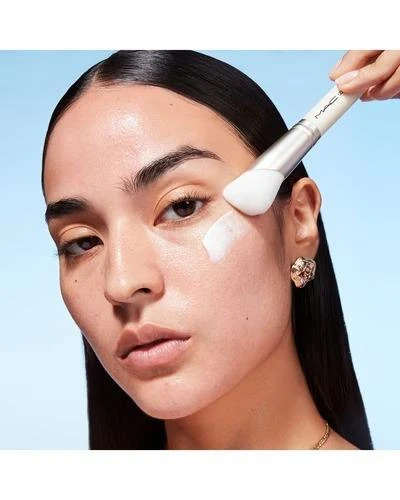 MAC Hyper Real Serumizer drėkinamasis veido serumas, 30 ml