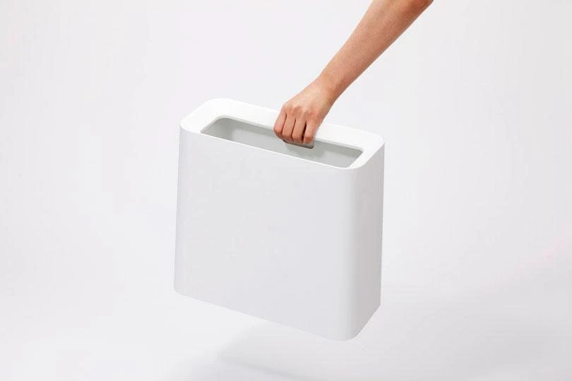 Japoniška šiukšlių dėžė Ideaco Tubelor Hi-Grande, 11.5L, juoda (matinė)