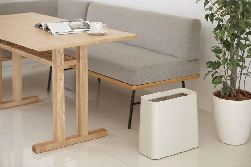Japoniška šiukšlių dėžė Ideaco Tubelor Hi-Grande, 11.5L, juoda (matinė)