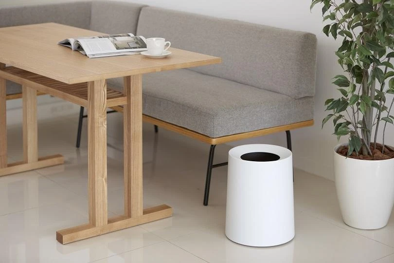 Japoniška šiukšlių dėžė Ideaco Tubelor Homme, 11.4L, šviesiai pilka (matinė)