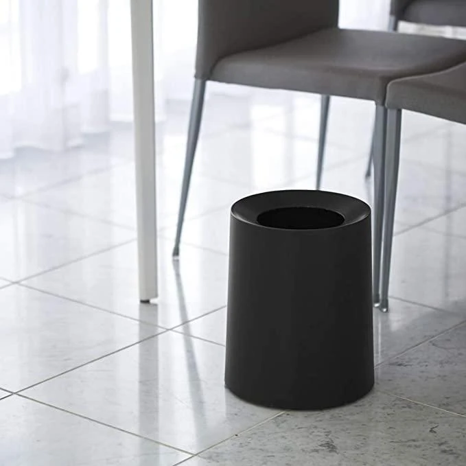 Japoniška šiukšlių dėžė Ideaco Tubelor Homme, 11.4L, juoda (matinė)