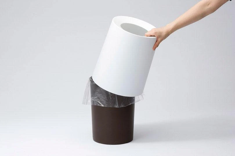 Japoniška šiukšlių dėžė Ideaco Tubelor Homme, 11.4L, šviesiai pilka (matinė)