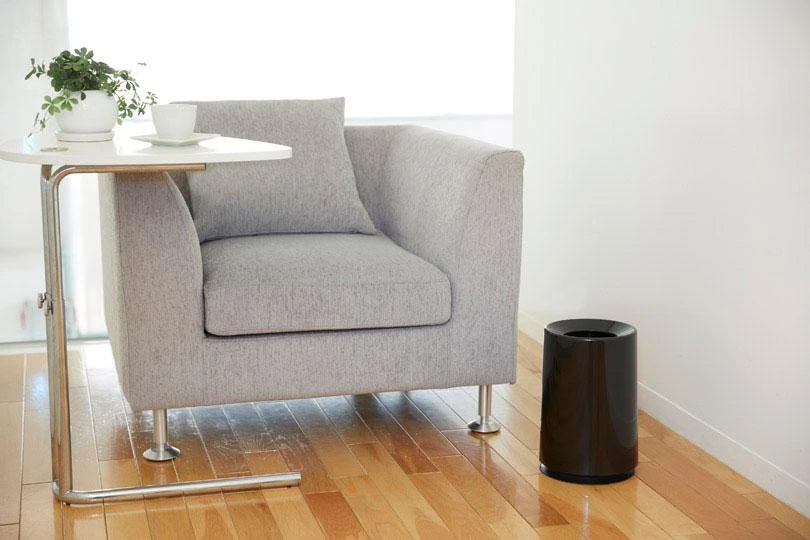 Japoniška šiukšlių dėžė Ideaco Tubelor, 6L, balta (blizgi)