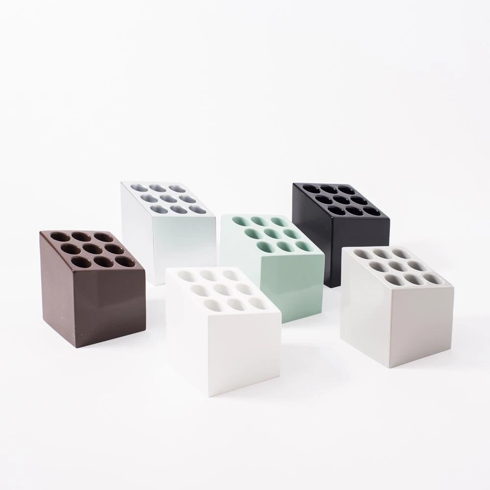 Japoniškas 9-ių lietsargių stovas Ideaco CUBE, baltas