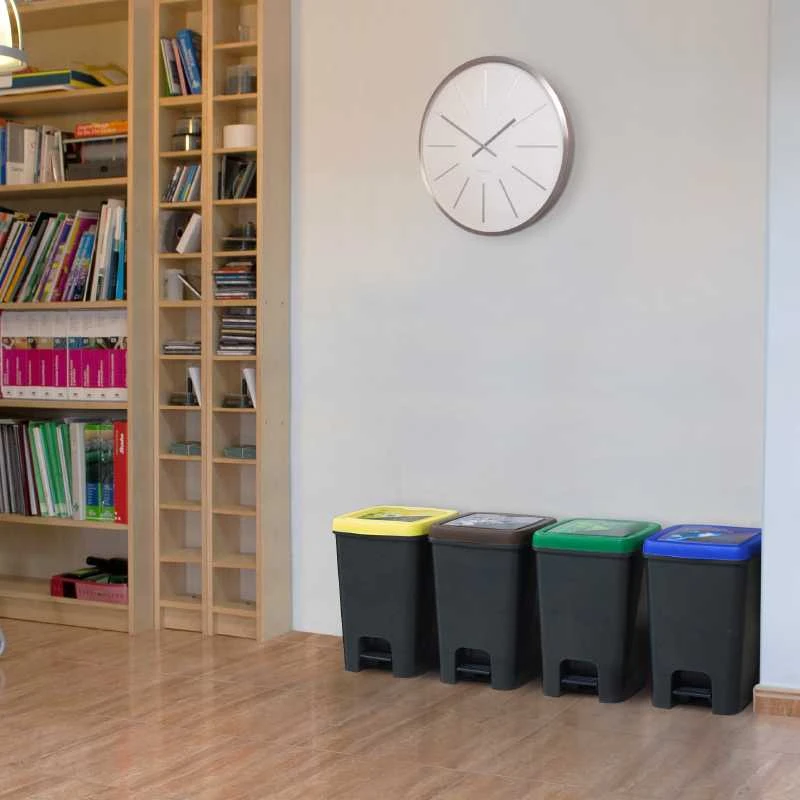 Keturių šiukšliadėžių rūšiavimui komplektas, 4 x 23 l, su pedalu
