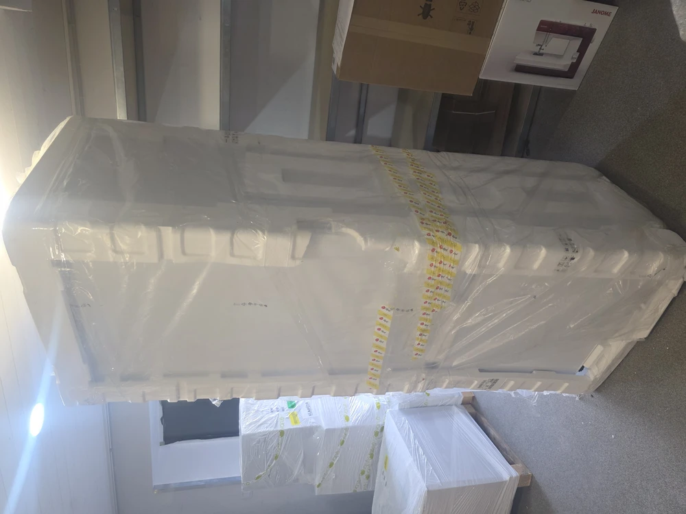 Įmontuojamas šaldytuvas Samsung BRB38G705EWW 193cm. (Ekspozicinė prekė)