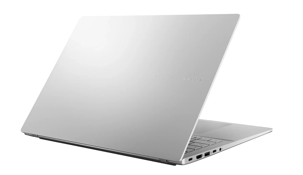 Nešiojamas kompiuteris ASUS Vivobook S16 M3607 - 16" Full HD 1920x1200 144Hz Matinis ekranas / AMD Ryzen AI 5 220 iki 4.9 GHz / 16GB DDR5 / 1TB SSD NVMe PCIe 4.0 / AMD Radeon Graphics / WIFI 6 + Bluetooth 5.3 / HDMI 2.1 TMDS / USB Type-C with power-display delivery / Šviečianti klaviatūra / Metalizuotas / Dolby Atmos/ Svoris 1.70 kg / Windows 11 + DOVANA Belaidė Logitech pelė (Pažeista pakuotė)