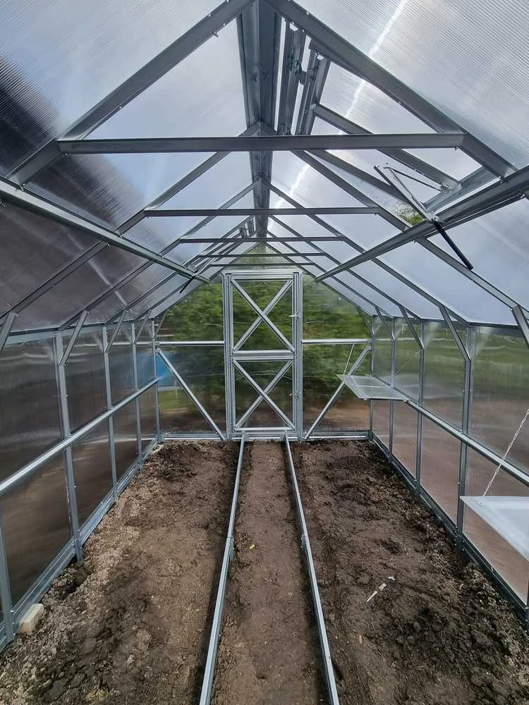 Šiltnamis GASPADINĖ 2,64x4m su 4mm danga LT