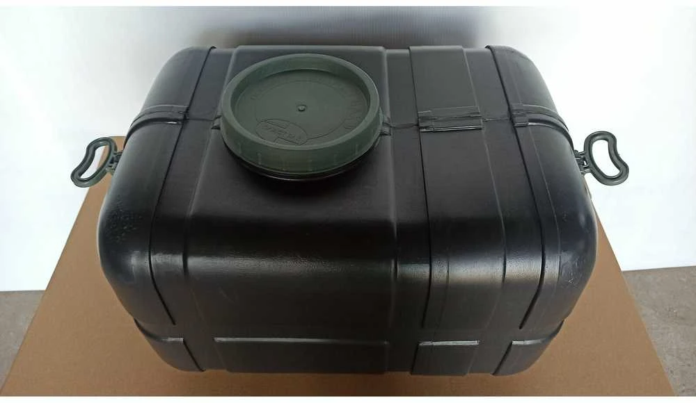Techninė talpa horizontali, stačiakampio formos, Talpa vandeniui, kurui, chemijai: 200L