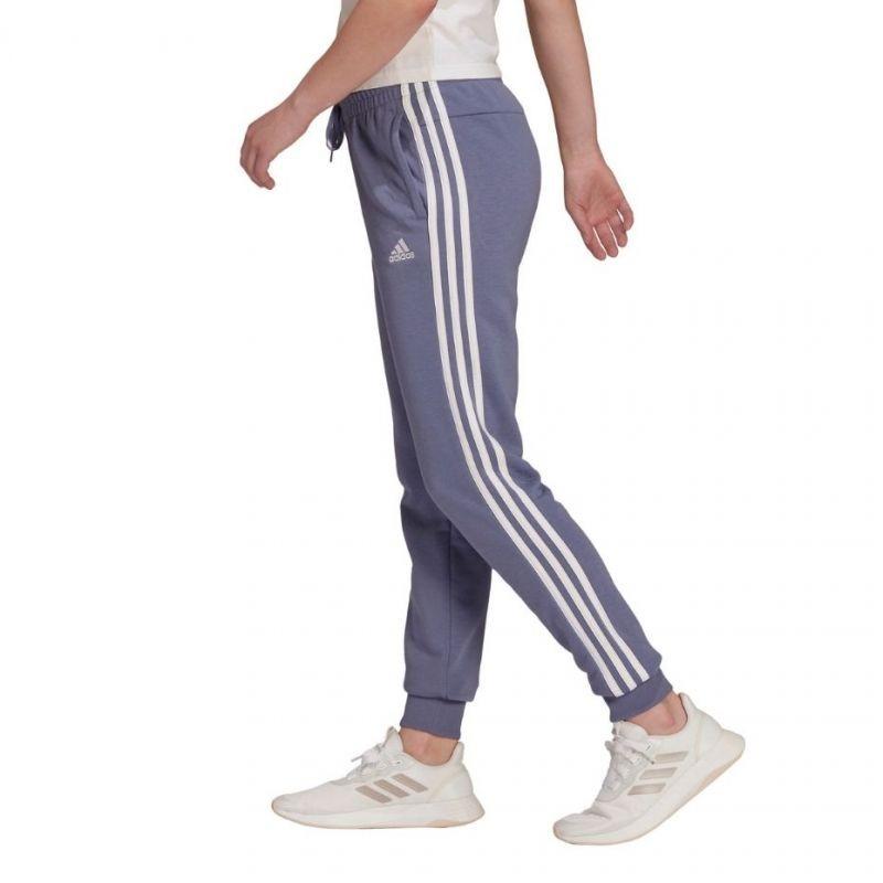 fm2107 adidas