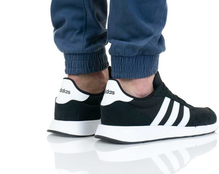 promoção de tênis adidas