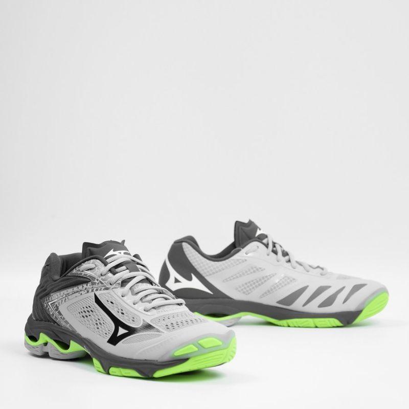 Mizuno Wave Lightning Z5 M V1GA190037 