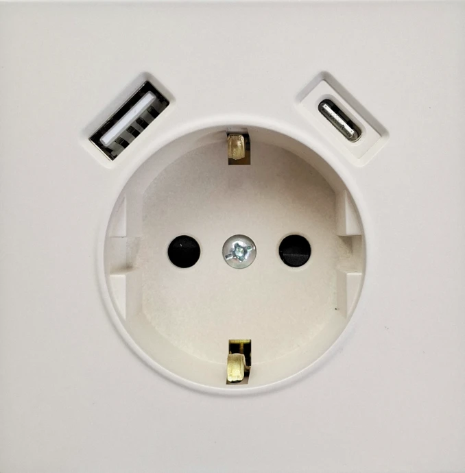 Tope Lighting Kreminis kištukinis lizdas su USB + TYPE C "BORA" ( su įžeminimu, be rėmelio)